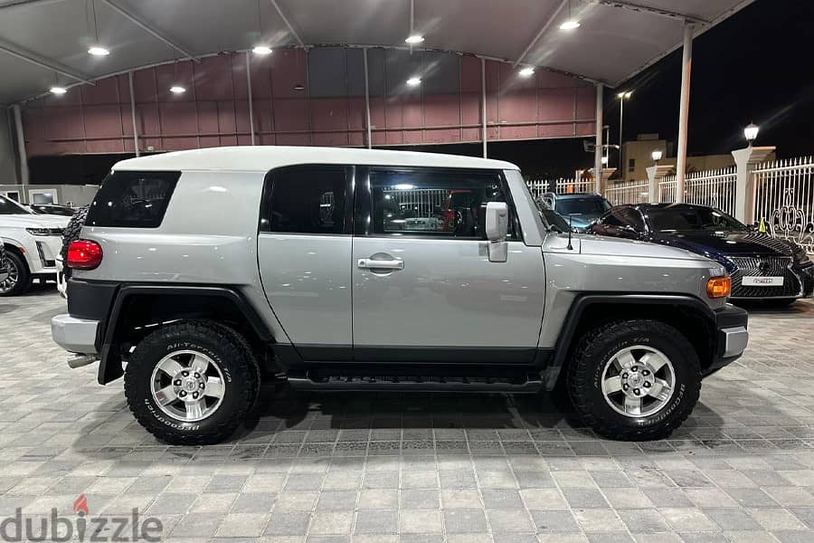 Toyota FJ Cruiser 2009 11