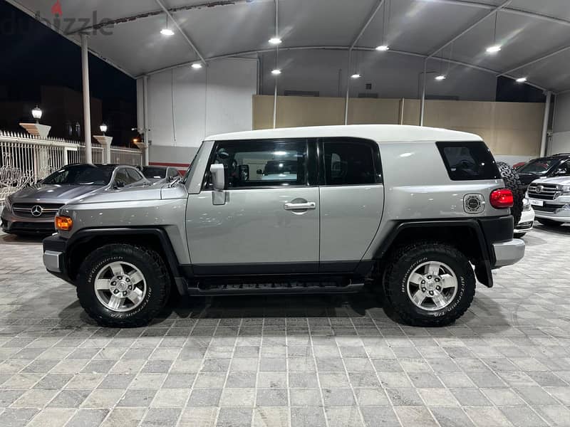 Toyota FJ Cruiser 2009 12