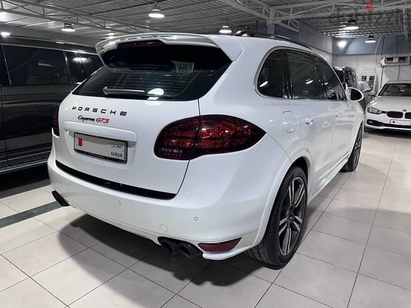 2013 Porsche Cayenne GTS 3