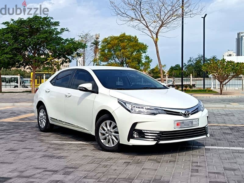 Toyota Corolla 2019 2.0xli Single Owned MID OPTION Car For Sale 1