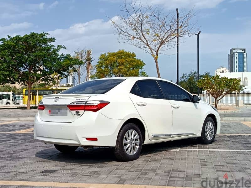 Toyota Corolla 2019 2.0xli Single Owned MID OPTION Car For Sale 3