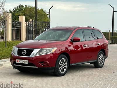 Nissan Pathfinder 2014 model V6 family 7 Seater FOR SALE