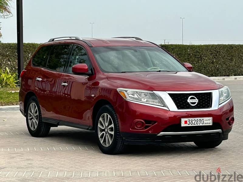 Nissan Pathfinder 2014 model V6 family 7 Seater FOR SALE 8