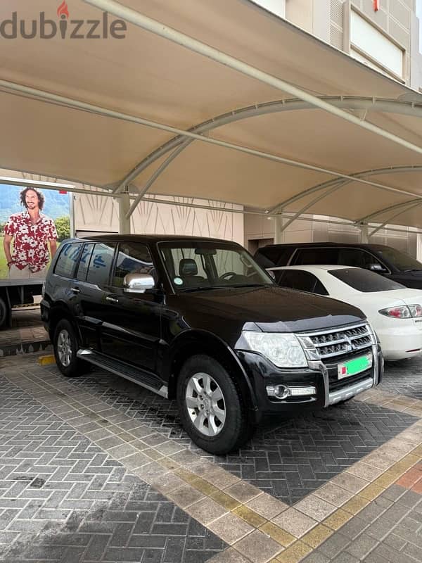 Mitsubishi Pajero 2016 1