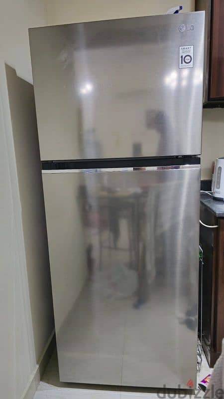 Double door fridge in good condition 0