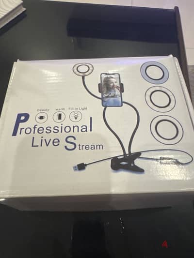 Professional Live Stream with Light