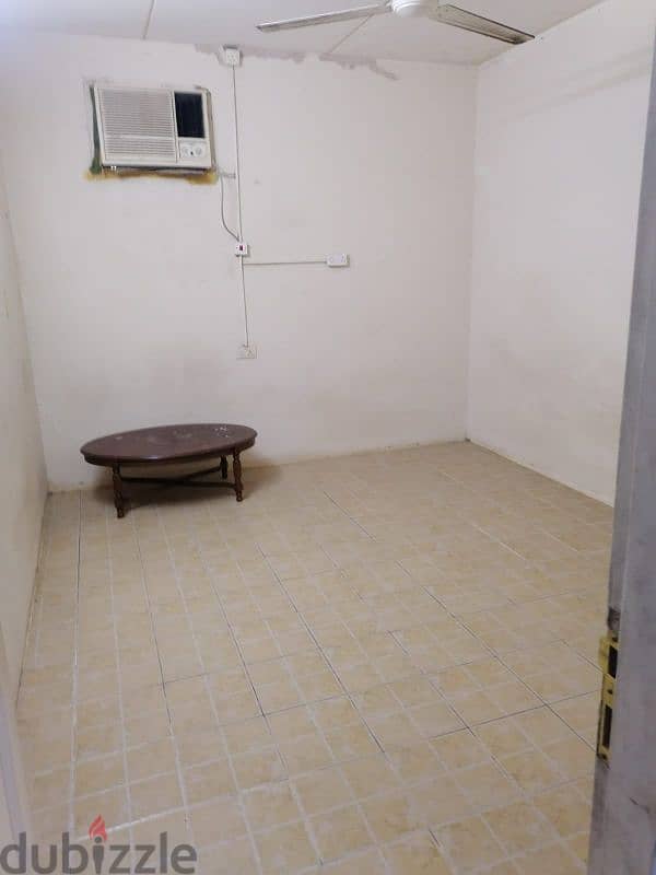 room for rent in hamala with ewa 2