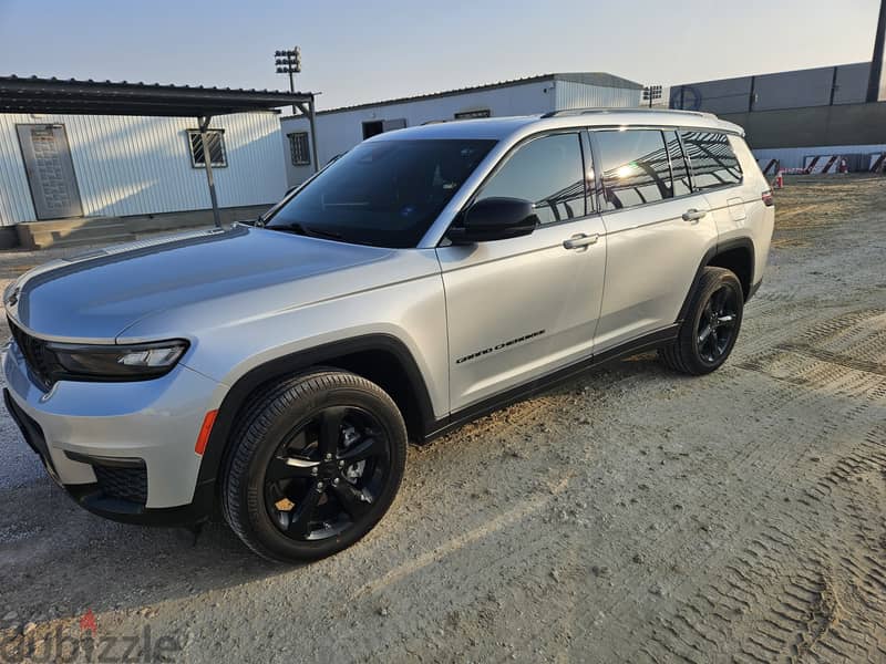 Jeep Grand Cherokee L - Altitude - 2022 1