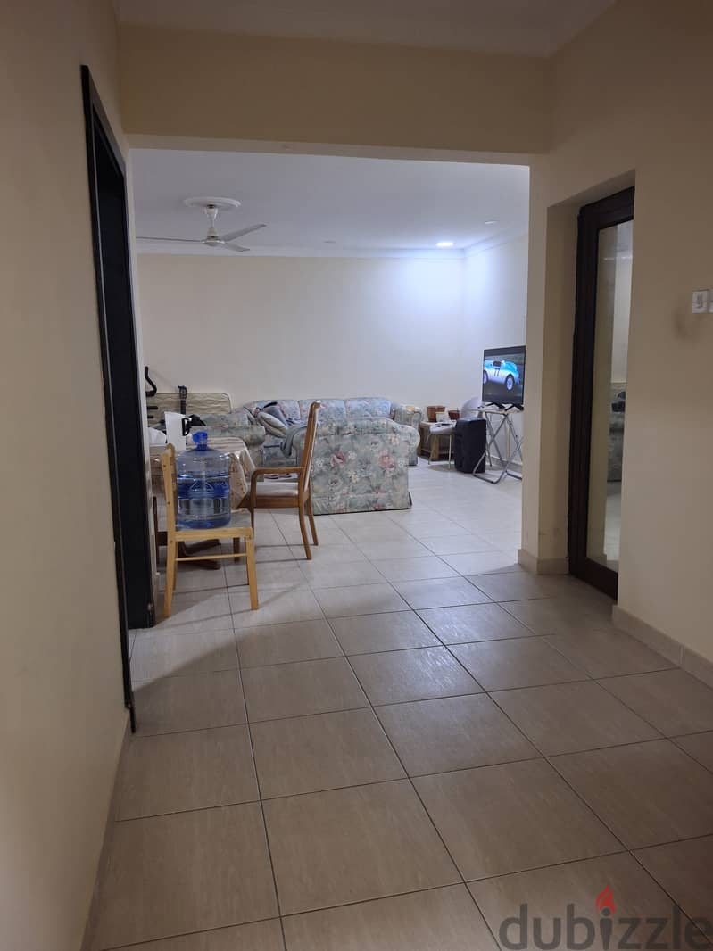 Shared flat for rent for kabayans 3