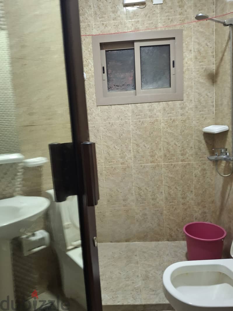 Shared flat for rent for kabayans 4