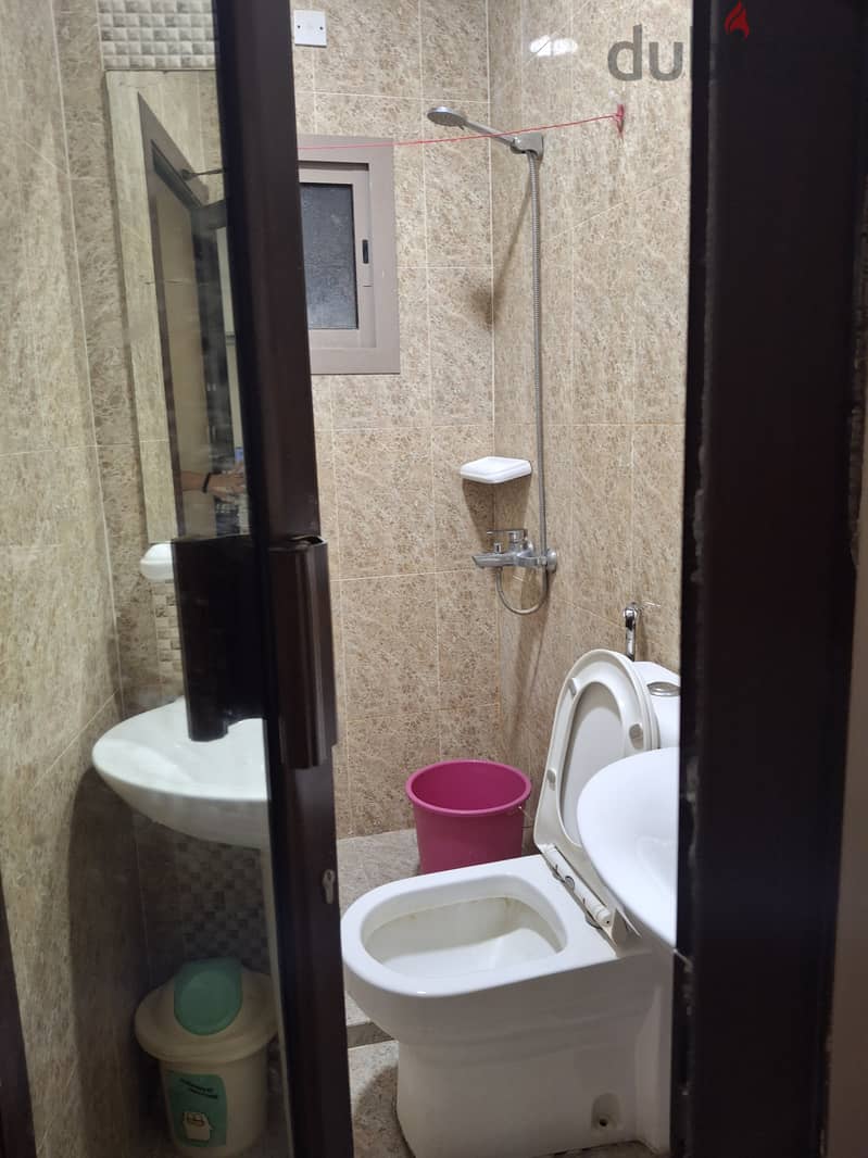 Shared flat for rent for kabayans 7