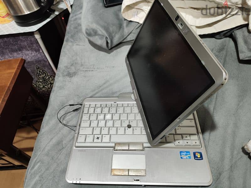 HP and Toshiba laptop for sale 1