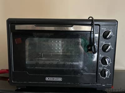 Black + Decker oven