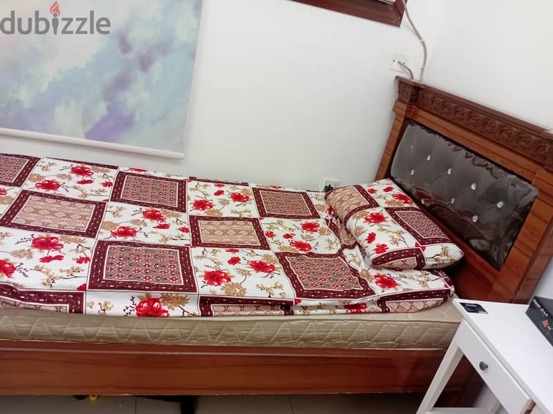 Single bed for sell 1