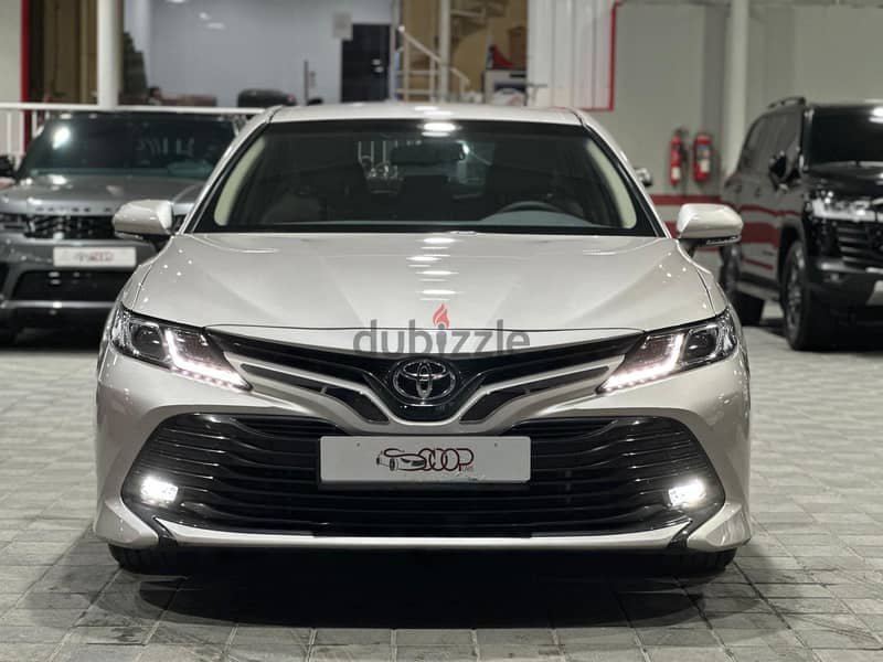 Toyota Camry 2020 1