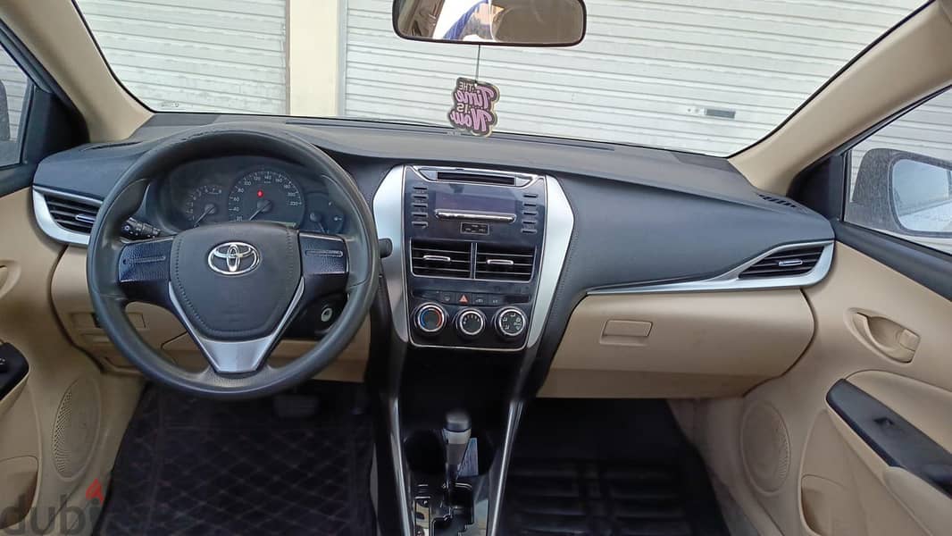 Toyota Yaris 2019 Model for sale 3