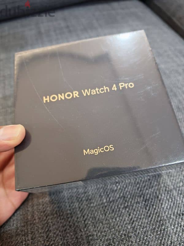 للبيع ساعه honor watch GS 4 pro جديدة تغليف المصنع 0