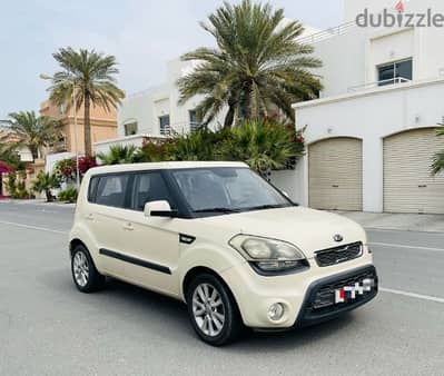 Kia Soul 2013 model for sale. . .