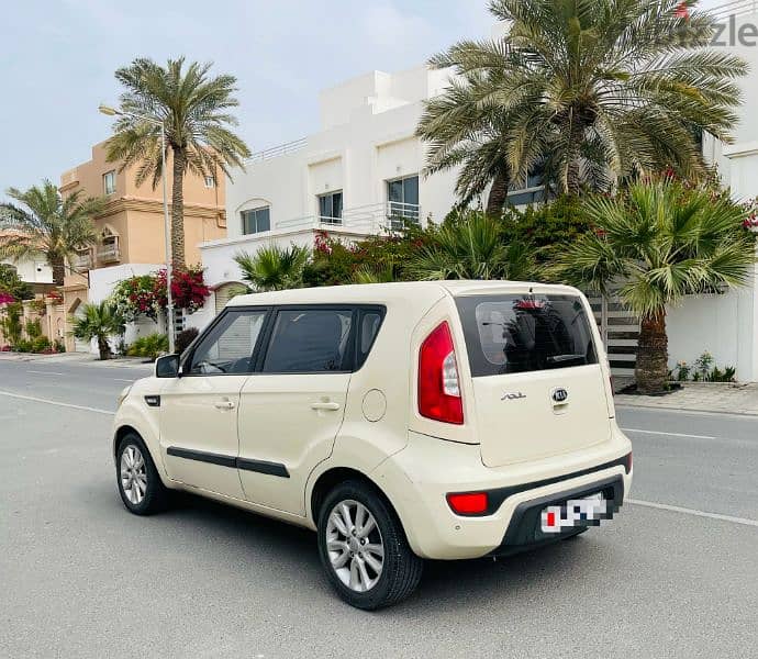 Kia Soul 2013 model for sale. . . 6