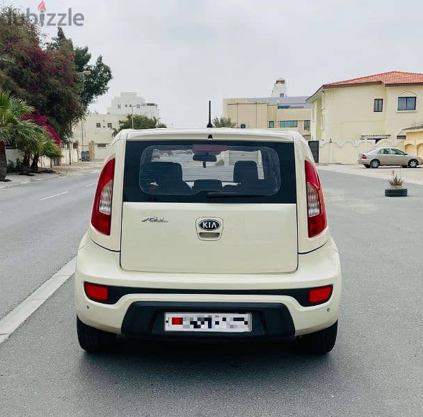 Kia Soul 2013 model for sale. . . 12