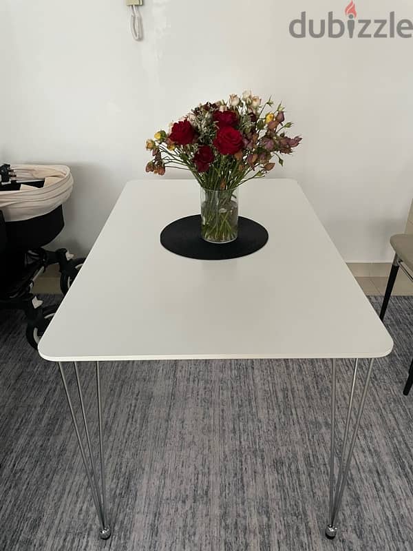 dining table 0