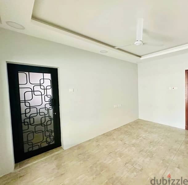 for rent flat in sand 4