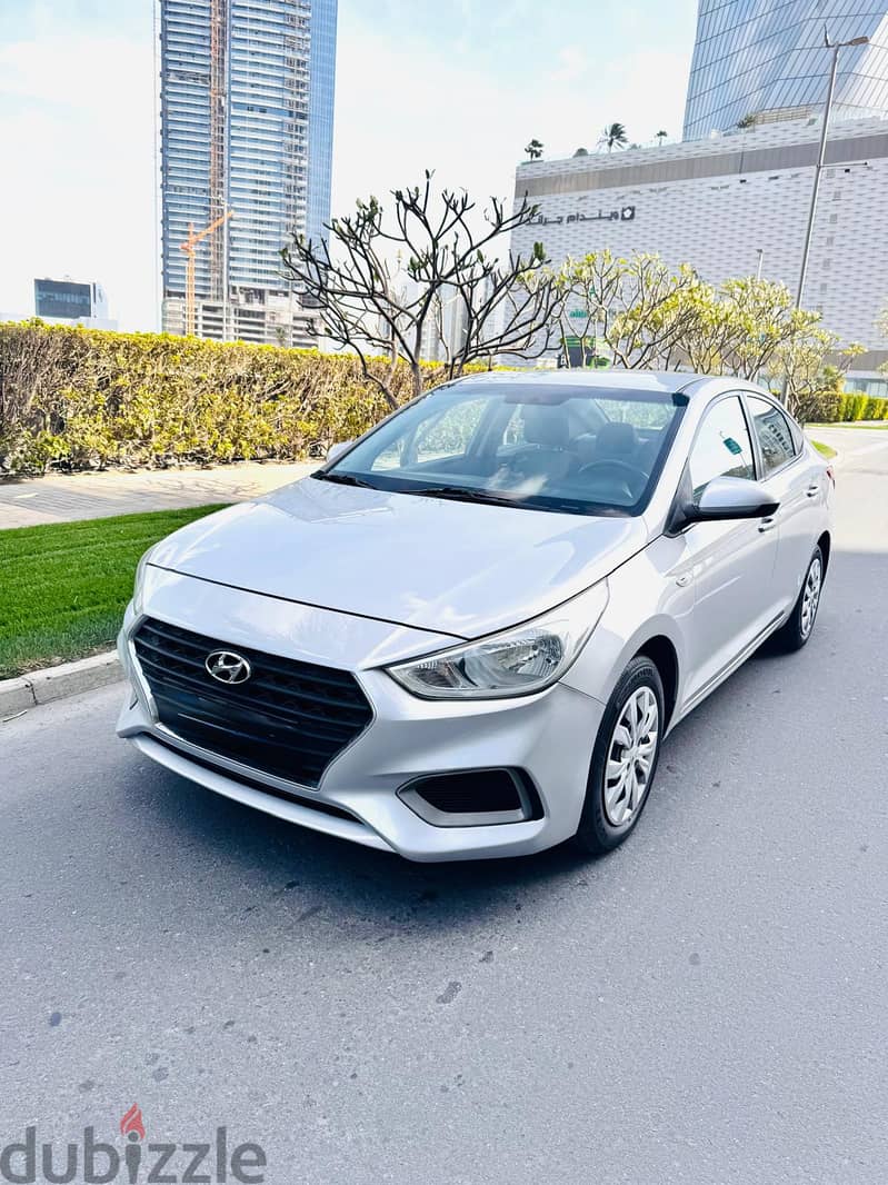 HYUNDAI ACCENT -2018 -1.6L V4 -silver 98000KM 2