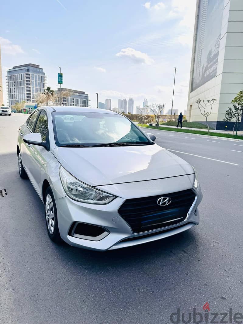 HYUNDAI ACCENT -2018 -1.6L V4 -silver 98000KM 3