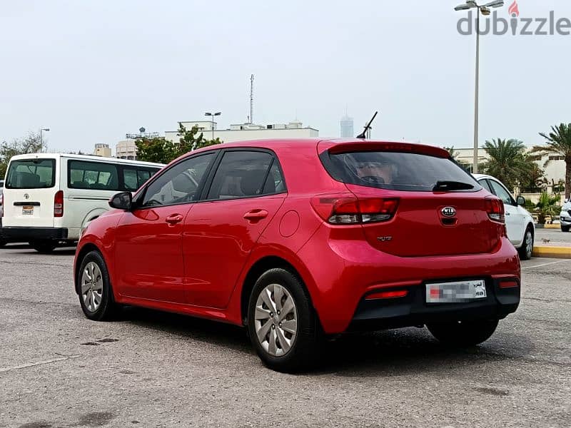 Kia Rio 2018 MID OPTION Hatchback Car For Sale 5