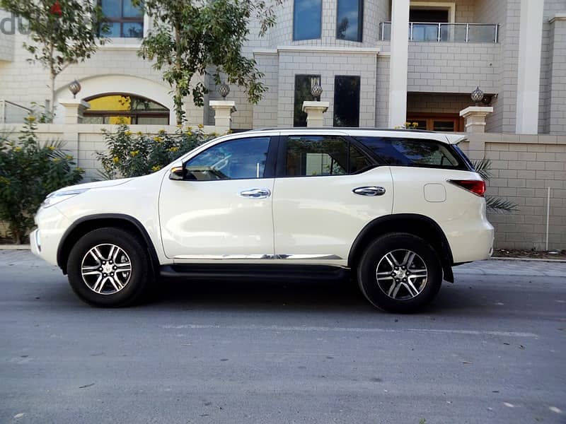 Toyota Fortuner 2020 Mid 2