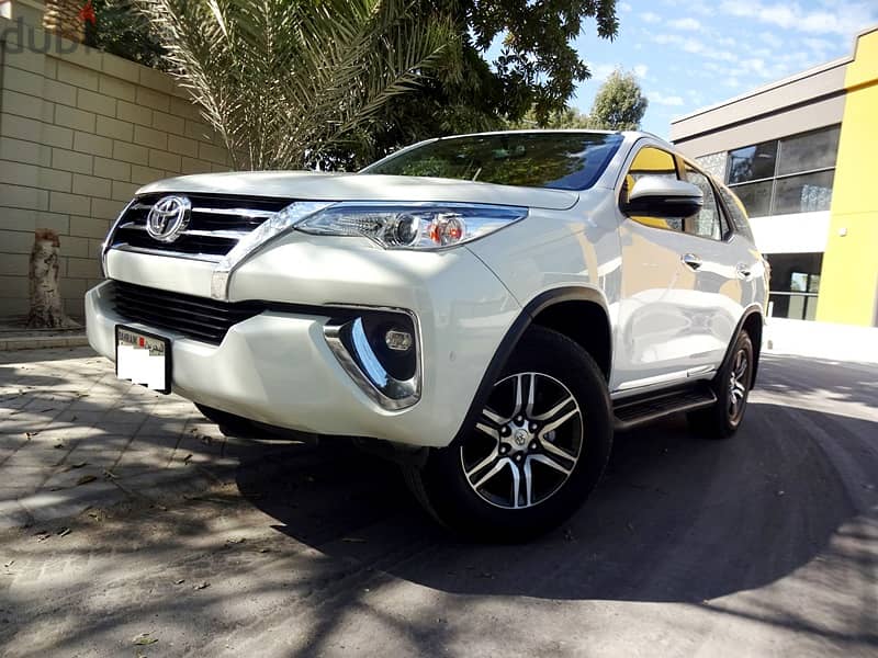 Toyota Fortuner 2020 Mid 9