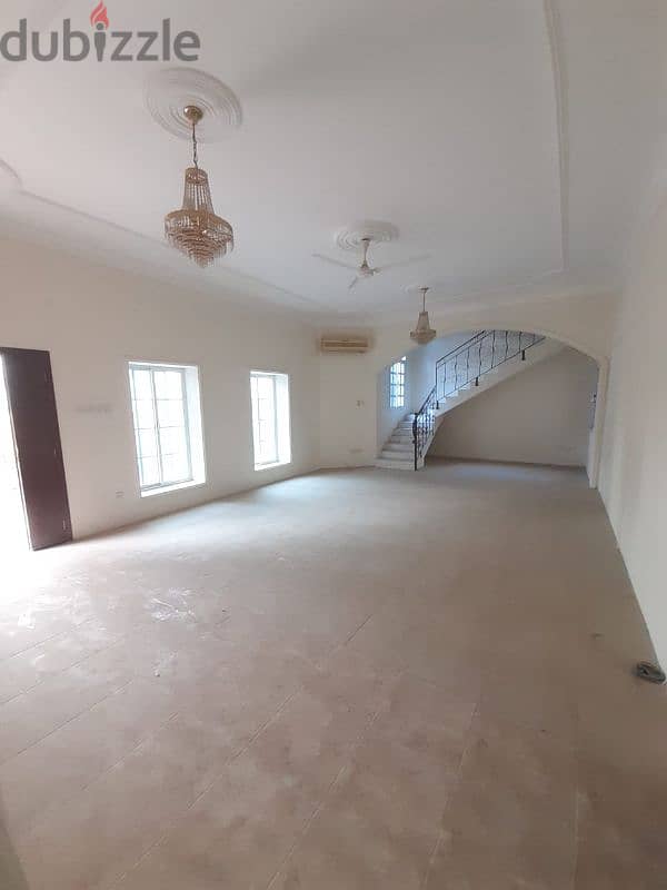 For rent, a spacious villa area in Aali 36364714 3