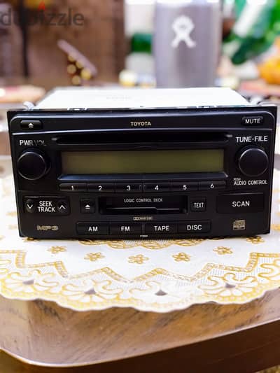 Toyota Corolla original mp3 player