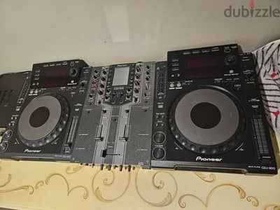 pioneer cdj 900 and djm 909