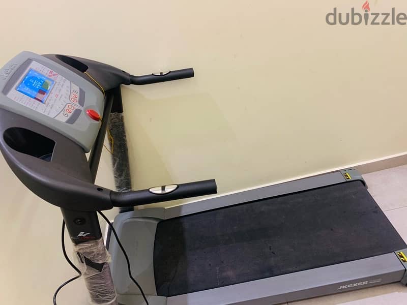 Treadmill for sale(Jkexer776  ) 4