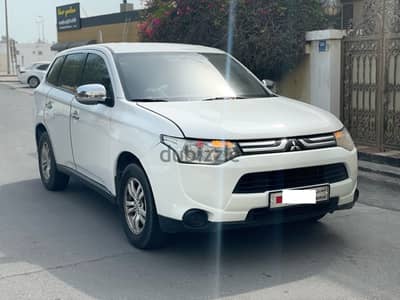 Mitsubishi Outlander 2014