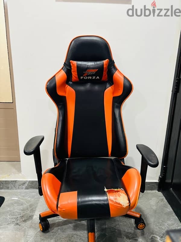 Forza Gaming Chair 1