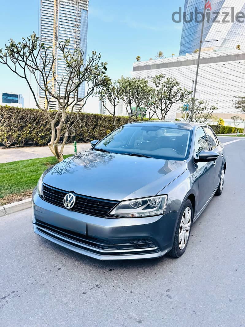 VOLKSWAGEN JETTA -2016 -2.0L V 4 -Grey 146000KM FOR SALE 1