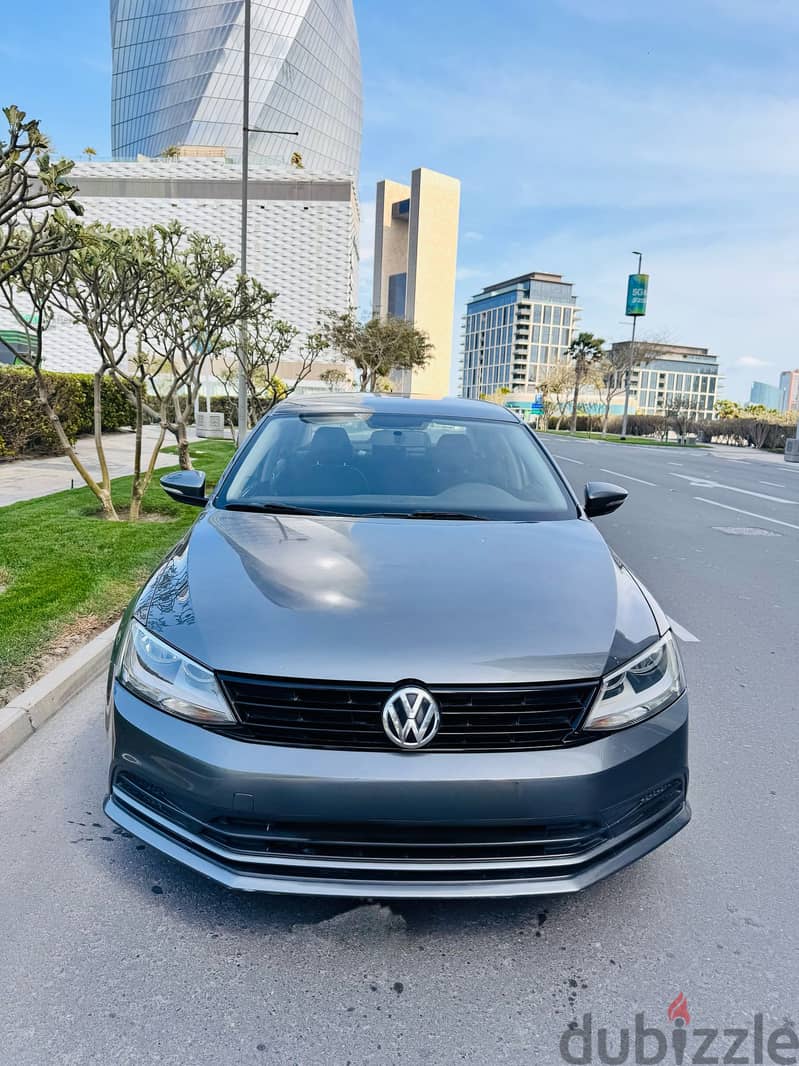 VOLKSWAGEN JETTA -2016 -2.0L V 4 -Grey 146000KM FOR SALE 2