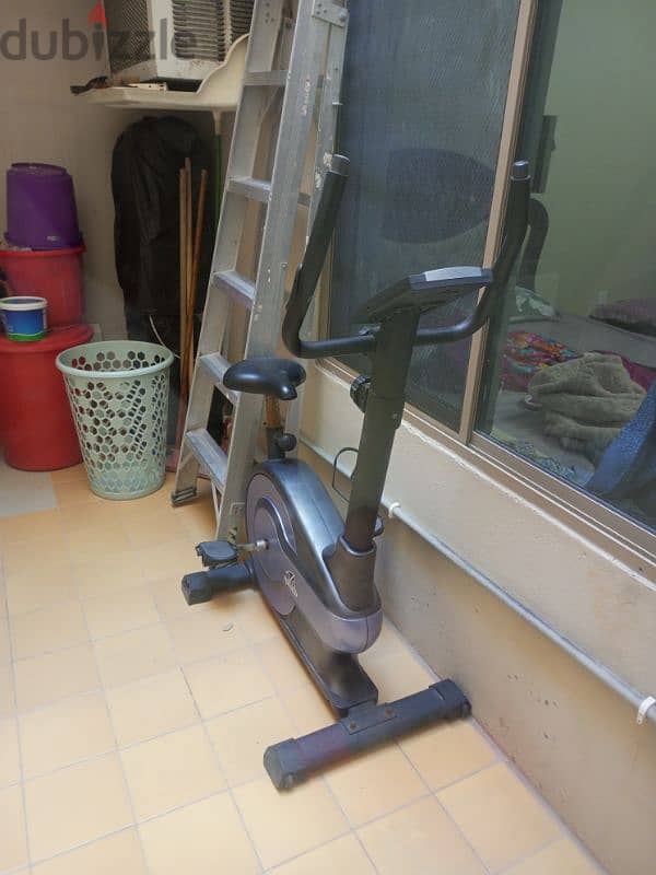 EXERCISE MACHINE CYCLE TYPE 1