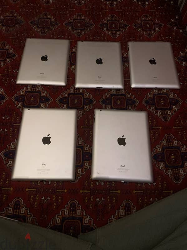 Apple iPads for sale 1