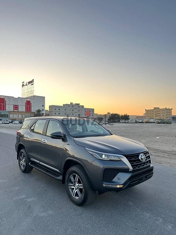 Toyota Fortuner 2024 0