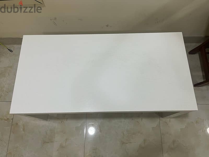 WHITE CENTRE TABLE FOR SALE 2