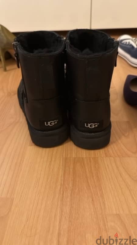 original UGG 2