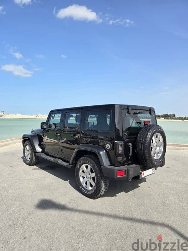 Jeep Wrangler Sahara Unlimited 2015 ( Low mileage) 5