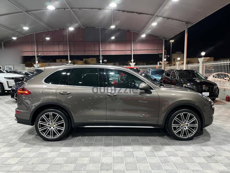 Porsche Cayenne 2016 6