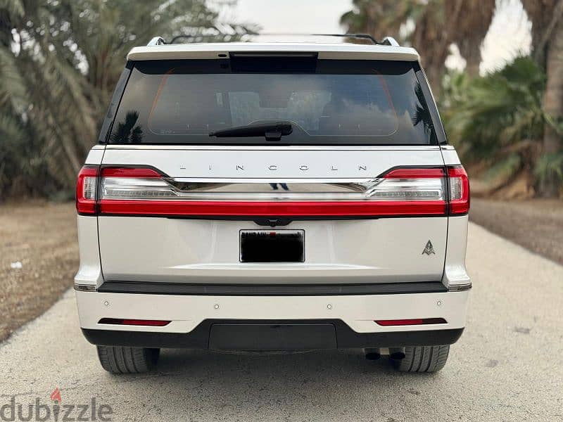 Lincoln Navigator 2018 3