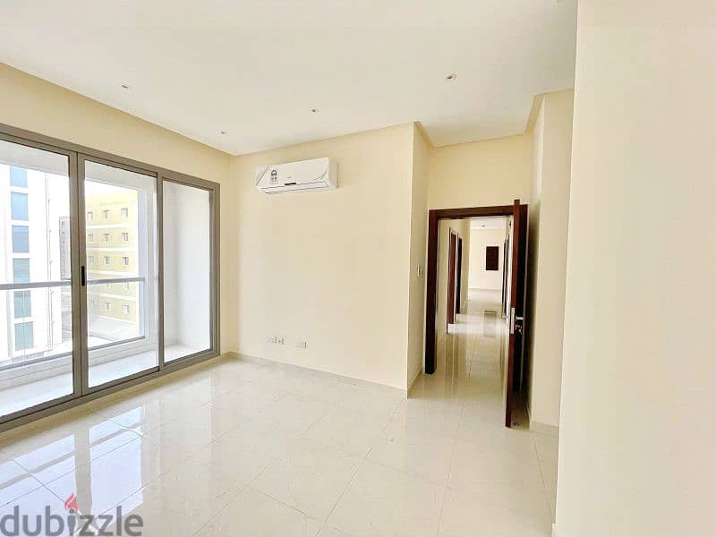 Spacious 2 BHK with  Balcony nd AC 5