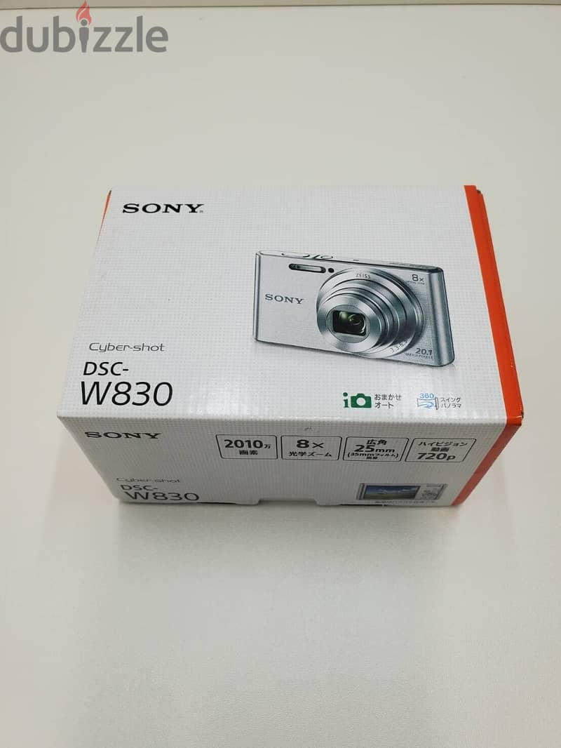 Sony cyber-shot DSC-W830 camera with bag 1