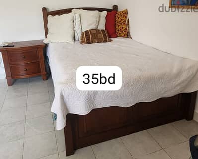 Single bed for immediate sale. . . Only 35BD, with mattress and drawer